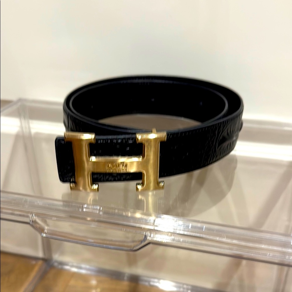 Black Leather Belt with Gold H Buckle